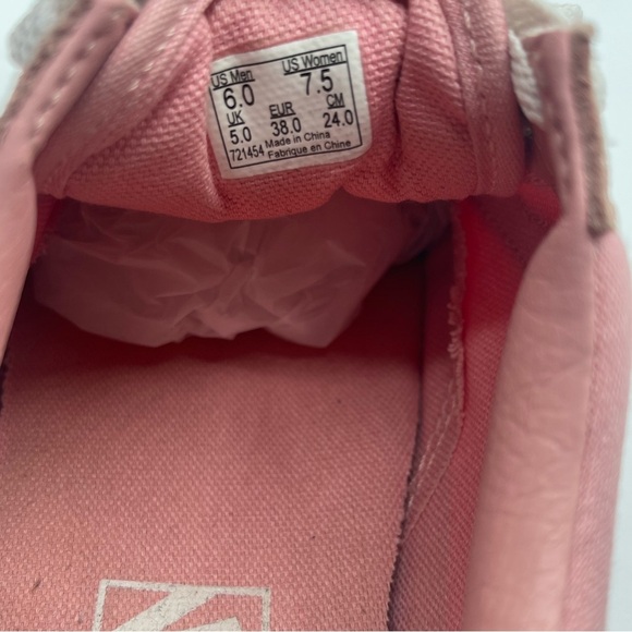 Vans Women's Pink Leopard Sneakers Vans Old Skool Pink JD Exclusive SZ 7.5 - Picture 8 of 8